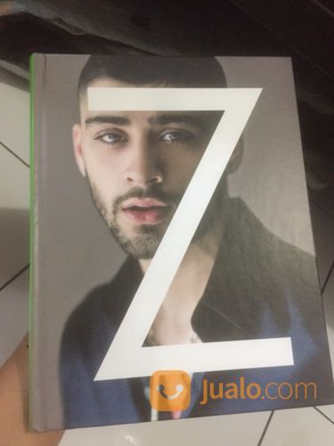 Buku Biografi Zayn Malik Sketsa