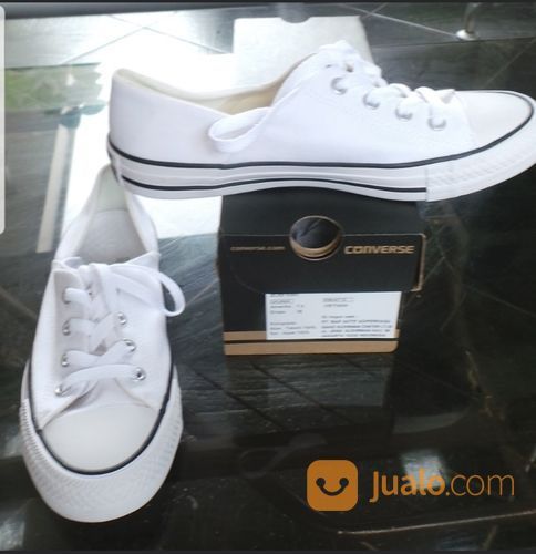 sepatu converse putih original