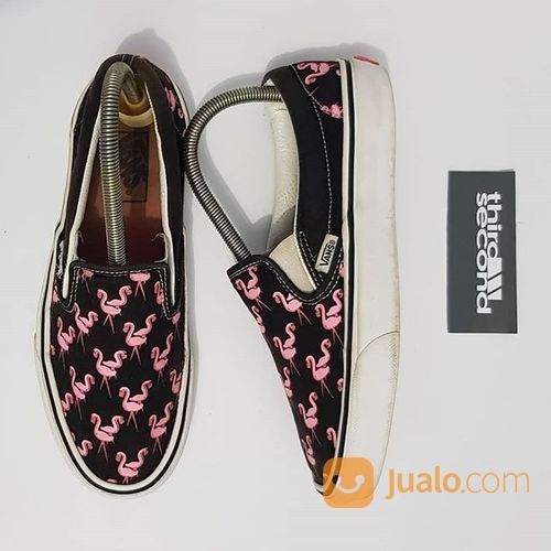 vans slip on flamingo
