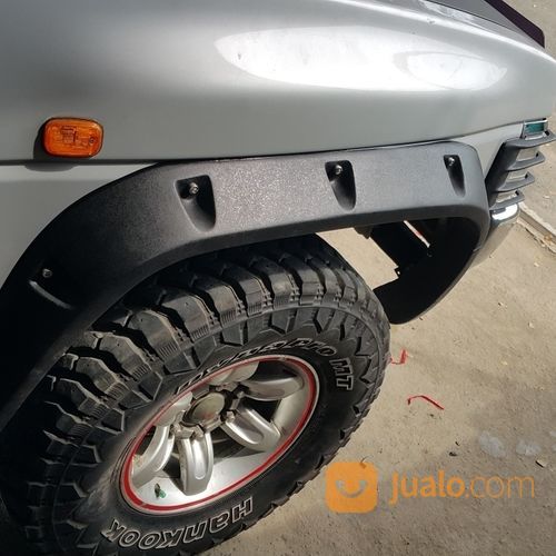 Overfender Nissan Terrano 96-01