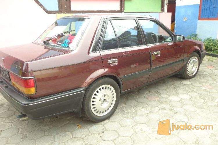 Mazda trendy 323 xgs 1989 elite