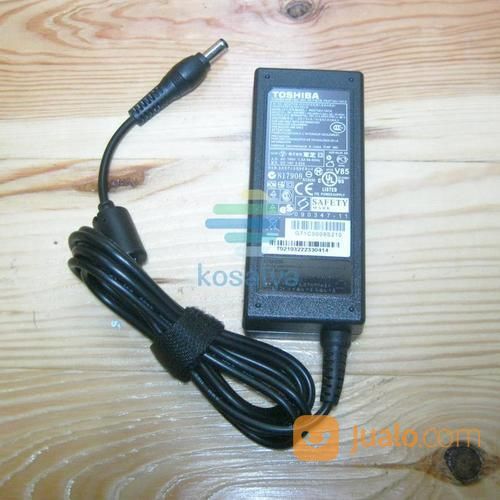 Generic AC Power Adapter / Charger For Toshiba Satellite C645, C645D, C650, C650D Laptops - Replacement Cord