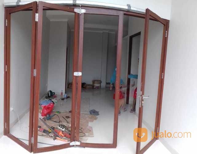 Pintu Lipat Aluminium