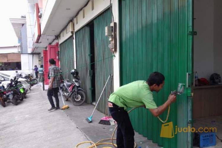 Tukang service pintu  harmonika  warung toko  garasi 