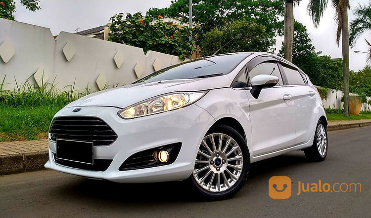  Ford  Fiesta  S Matic  2014 Putih Tgn 01 TERAWAT Tangerang 