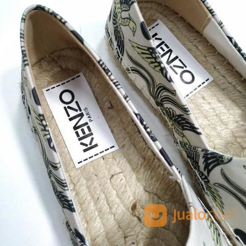 harga flat shoes kenzo