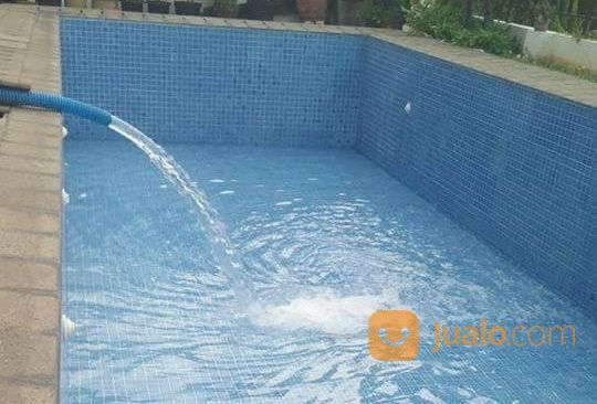 Ahli Pengisian Air Kolam Renang Terkenal Di Surabaya