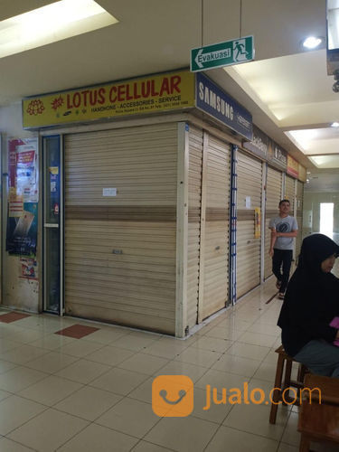 Kios Poins Square Lebak Bulus Jakarta Selatan
