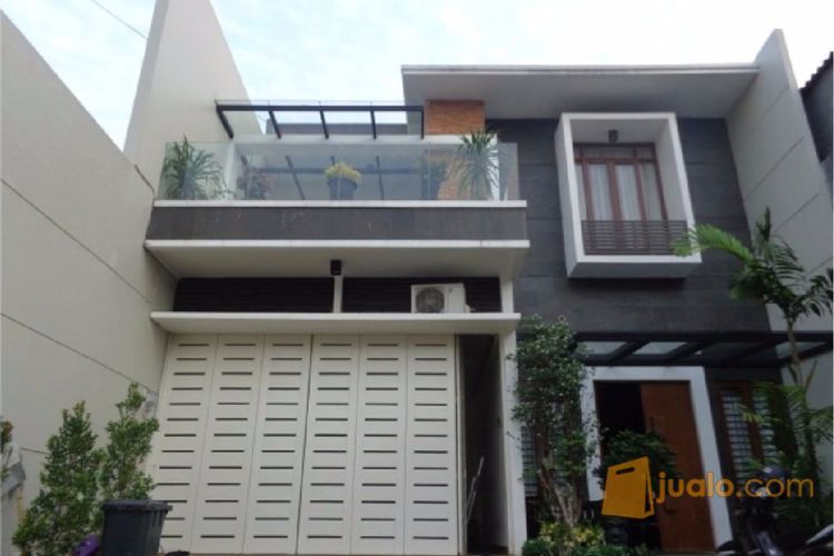  Rumah  Mewah Minimalis  2 Lantai di  Kebon  Jeruk  Jakarta 