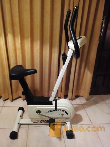 Sepeda statis brand FITMAN