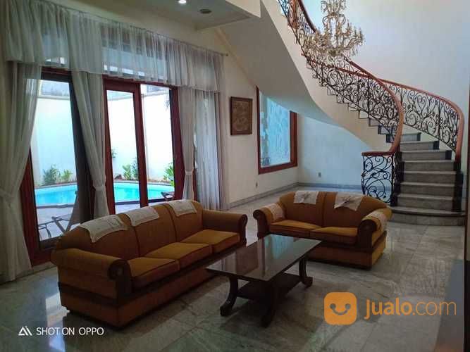 Rumah Di Pondok Indah JakSel LT400 LB500, Pool, Semi Furnished