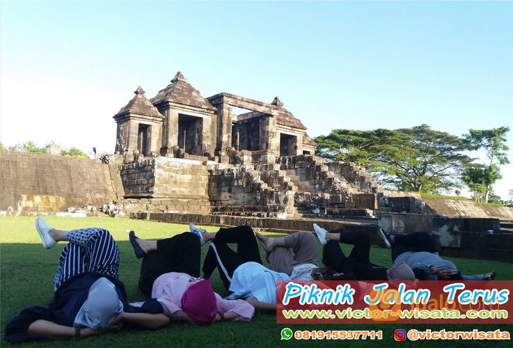 Paket Wisata Jogja Backpacker - Victor Wisata