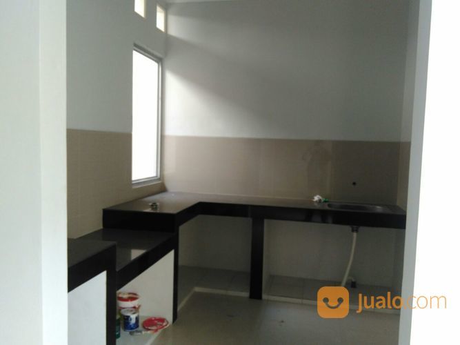 Rumah Komplek Mean Residance Jln. Karyawan 1 Karang Tengah Tangerang Kota