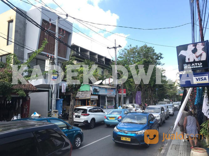 Tanah Murah Jalan Utama Legian Kuta Dekat Hotel Mercure