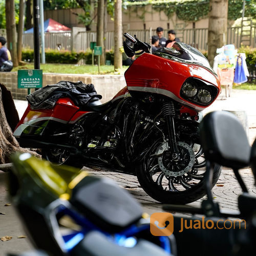 Harley Davidson Road Glide CVO 2009 di Kota Jakarta Timur, DKI Jakarta