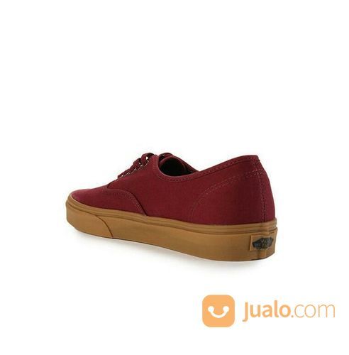 vans authentic maroon gum