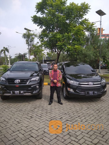 Sewa Fortuner VRZ + Driver Surabaya