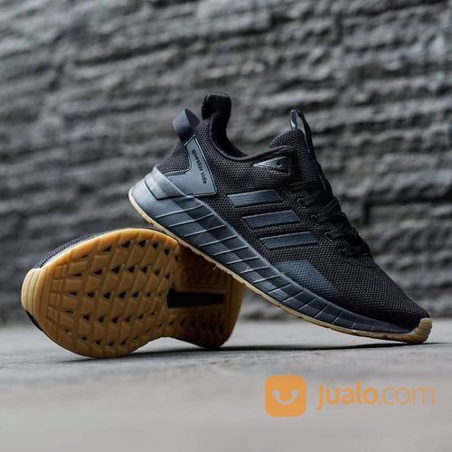 adidas questar ride black orange