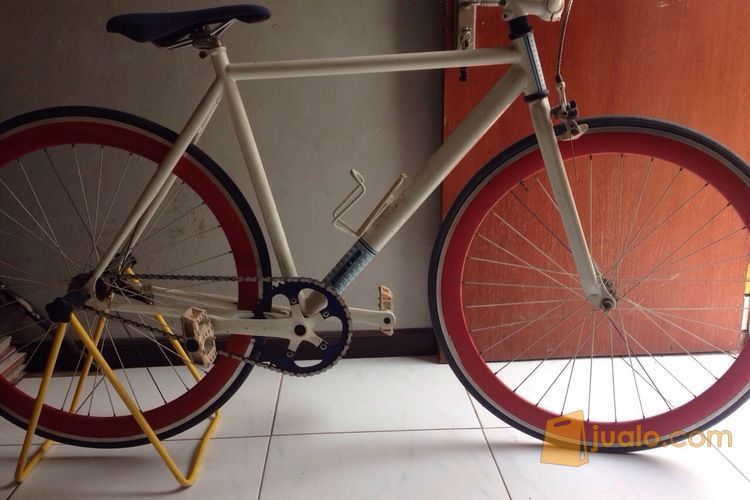 sepeda fixie united