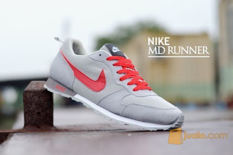 sepatu nike md runner