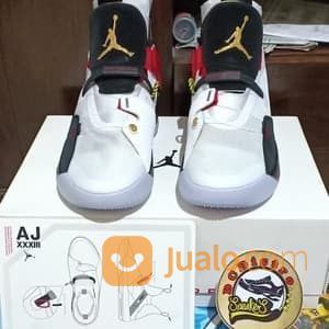 beli sepatu air jordan original