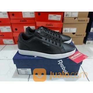 sepatu casual reebok