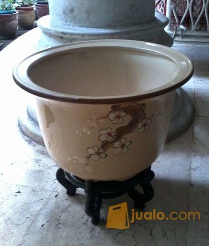 POT KERAMIK PORSELEN 40CM Jakarta Selatan Jualo POT KERAMIK PORSELEN 40CM Jakarta Selatan Jualo