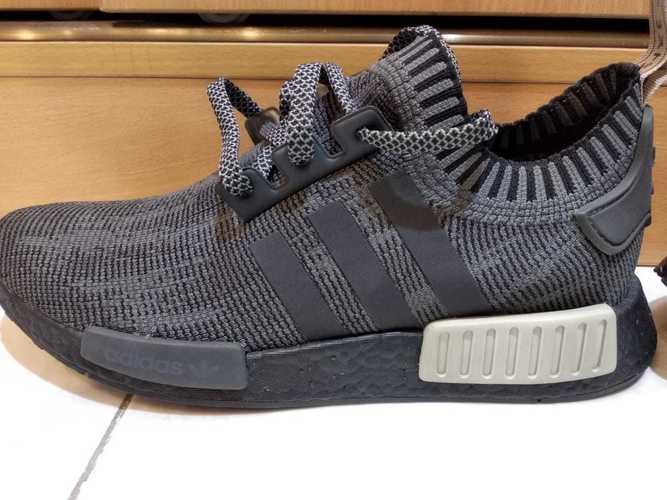 nmd r1 black olive