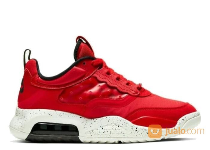 red jordan air max