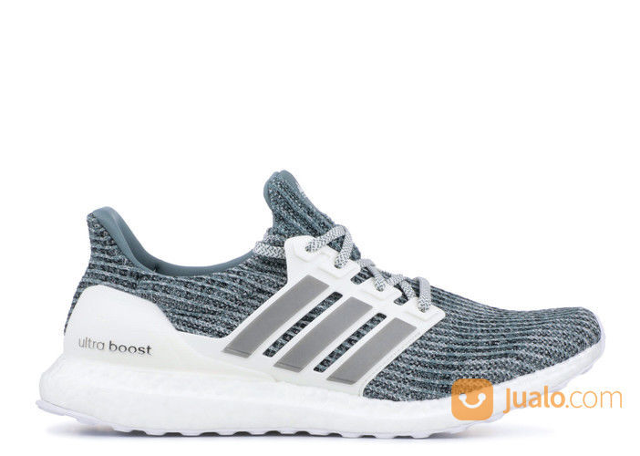 adidas ultra boost 4.0 running white