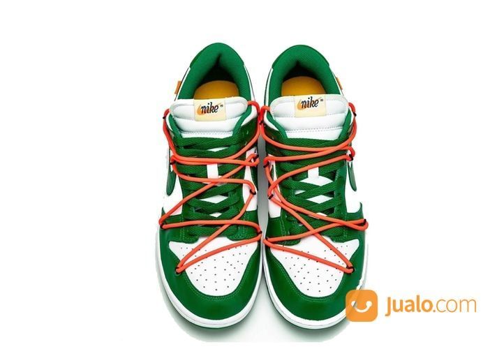 nike dunk pine green