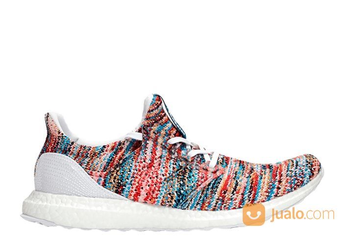 ultra boost clima multicolor