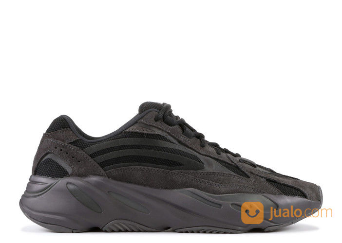 yeezy boost 700 size 12