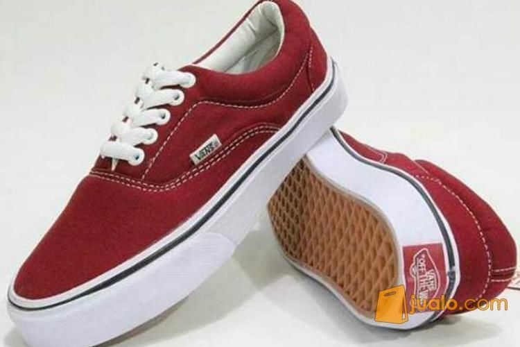 sepatu vans classic original