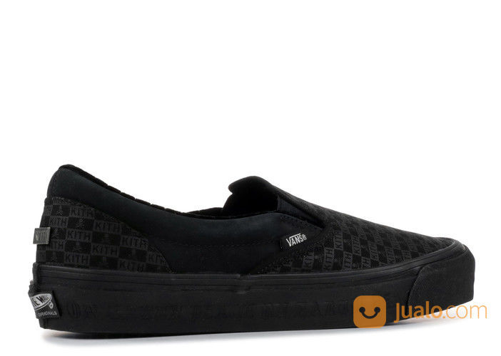 vans slip on jakarta