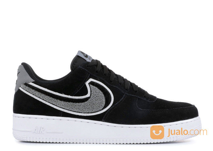 swoosh nike air force 1