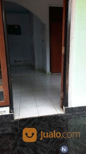 Rumah Dengan Lahan 5 Are Di Kuripan Lombok Barat R151