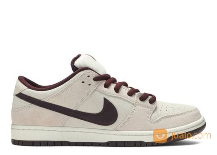 Nike SB Dunk Low Desert Sand Mahogany 