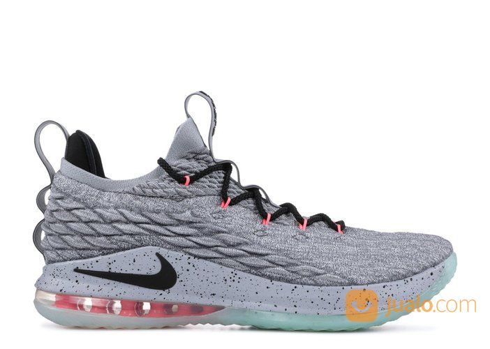 lebron 15 size 12.5