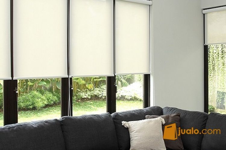Roller Blind di Bandung