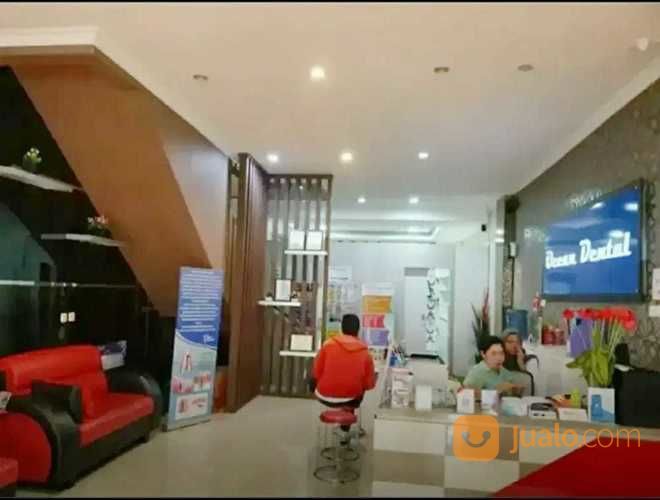 Tanah Berikut Bangunan Semi Permanen Dijln Utama Bekasi