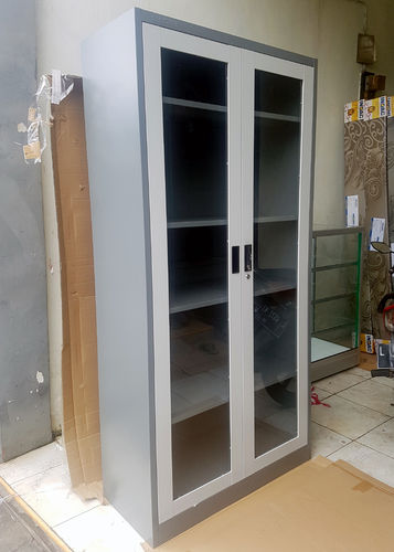 Lemari Besi 2 Pintu Kaca Swing Importa SC B18 BT