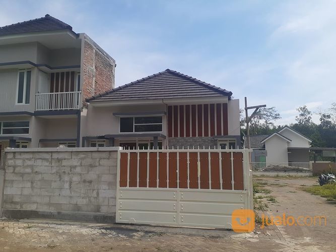 Perumahan Grand Eksekutif Podorukun 300 Jutaan Kota Malang