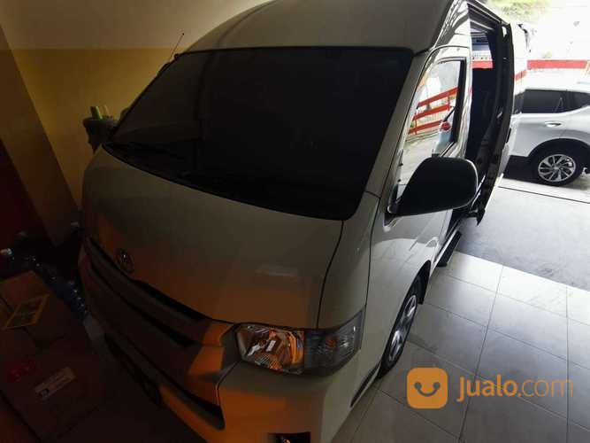 Toyota Hi Ace Commuter Manual 2018 - 15 Penumpang