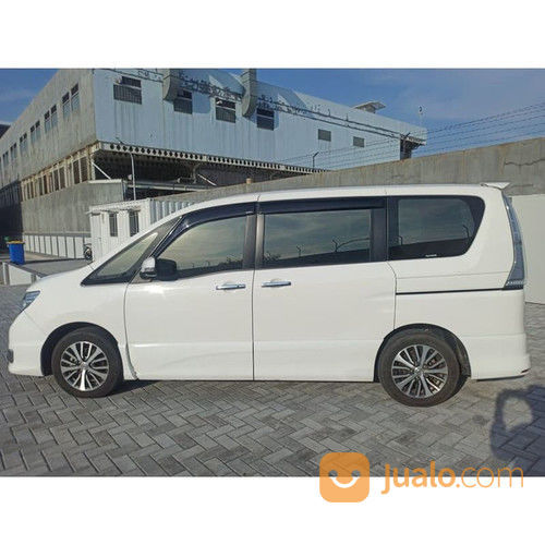 Nissan Serena HWS 2.0 AT 2017 Putih