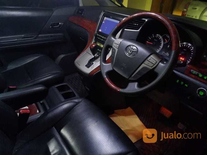 Toyota Vellfire ZG Premium Sound 2010 - Low KM