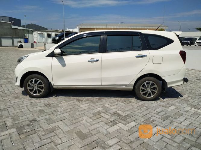 Daihatsu Sigra 1.2 R MT 2018 Putih