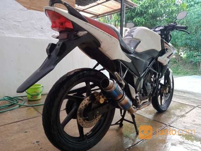 CB150R Thn 2013 Siap Pakai (7,5 Juta NEGO)