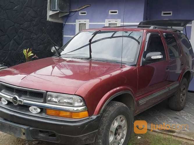 OPEL BLAZER 2000 Warna Merah