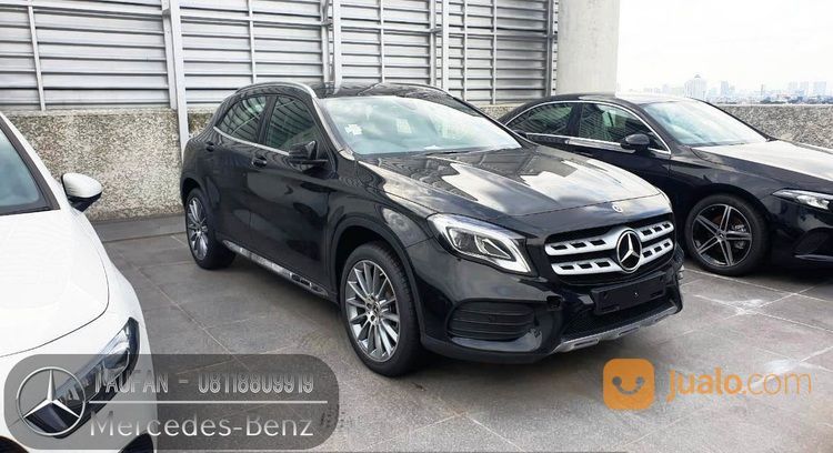 Mercedes-Benz GLA 200 AMG Final Edition 2020 (NIK 2019) Hitam Promo Dealer MercedesBenz Jakarta